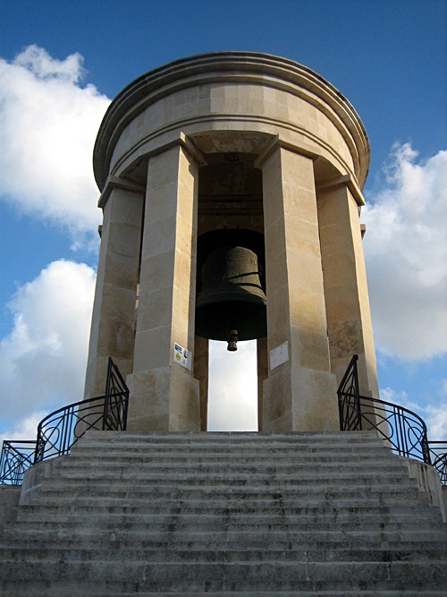 Weltkriegsmahnmal in Valletta, Malta